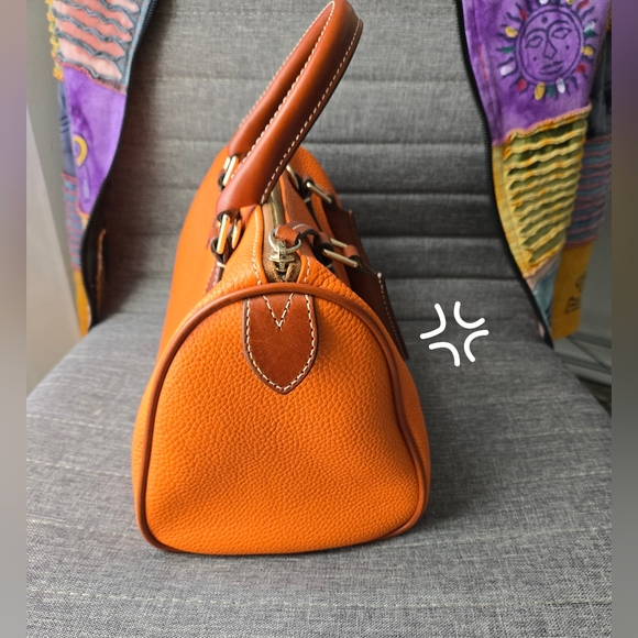 NWT Dooney & Bourke Clementine 🍊 Pebble Leather Barrel Satchel - Picture 7 of 10